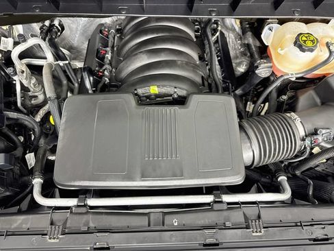 Used 2024 Chevrolet Silverado 1500 W/T w/ WT Value Package AWD/4WD image 29