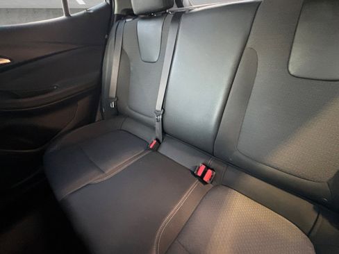 Used 2021 Buick Encore GX Preferred image 27