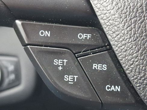 Used 2019 Ford Escape SEL image 22