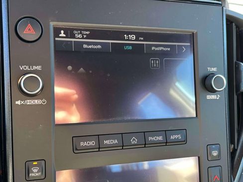 Certified 2025 Subaru Forester image 22