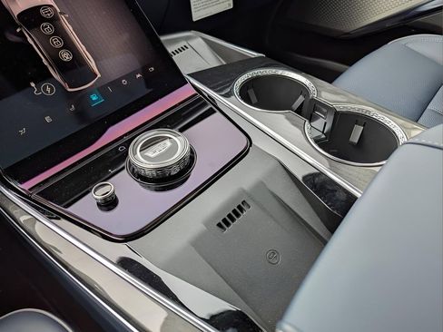 New 2025 Cadillac Escalade IQ Sport 2 AWD/4WD image 13