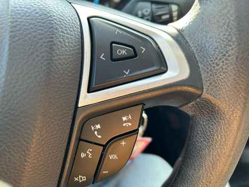 Used 2014 Ford Fusion SE image 19