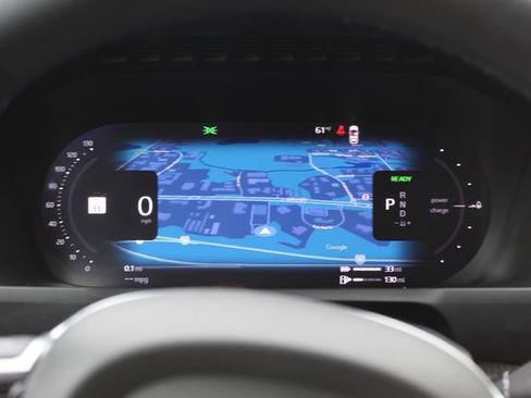 Certified 2023 Volvo XC90 T8 Ultimate AWD/4WD image 32