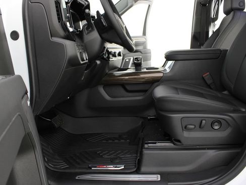 New 2026 Chevrolet Silverado 1500 LT Trail Boss w/ LT Trail Boss Premium Package AWD/4WD image 18