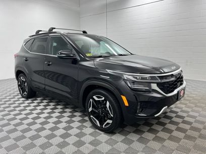 Used 2024 Kia Seltos SX w/ SX Sunroof Package