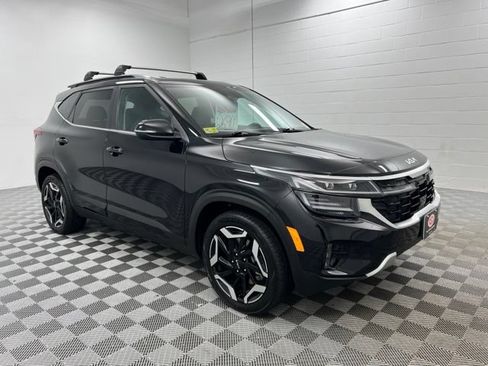 Used 2024 Kia Seltos SX w/ SX Sunroof Package AWD/4WD image 1