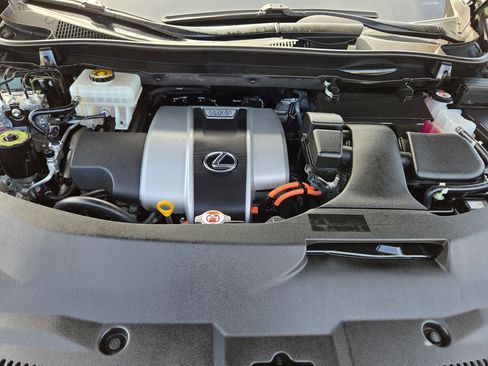 Used 2021 Lexus RX 450h AWD w/ Premium Package image 36