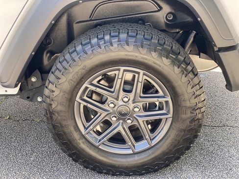 Used 2024 Jeep Wrangler Sport S AWD/4WD image 13