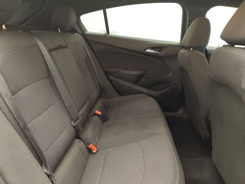 Used 2019 Chevrolet Cruze LT w/ Convenience Package FWD image 19