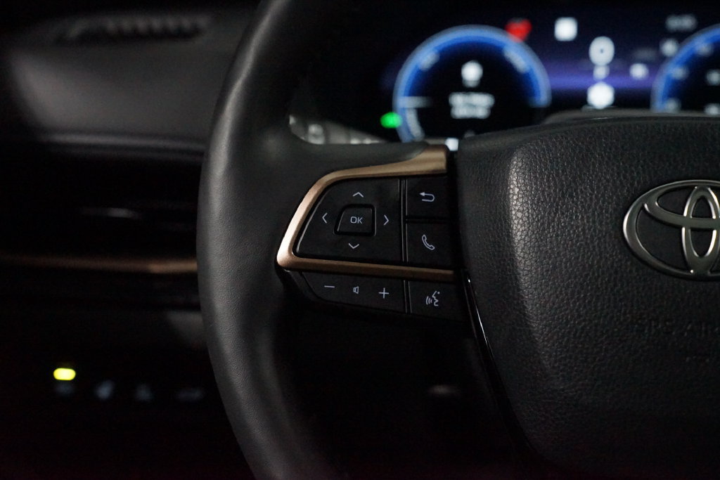 Used 2026 Toyota Grand Highlander AWD Hybrid image 14