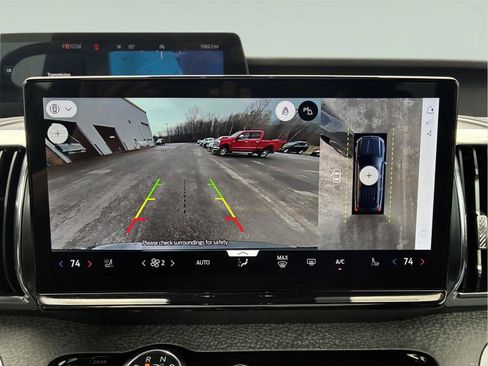 Used 2025 Ford Expedition Tremor image 26