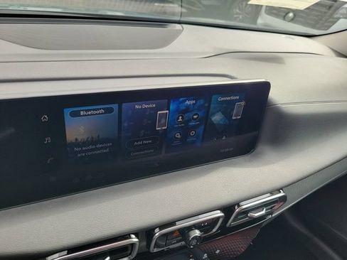 New 2026 Nissan Sentra SR w/ Floor Mat Package FWD image 24
