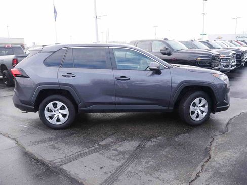 Used 2022 Toyota RAV4 LE image 21