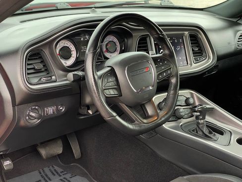 Used 2021 Dodge Challenger R/T Scat Pack image 10