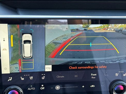 New 2025 Lexus TX 500h AWD image 23