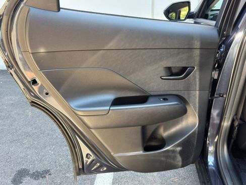 Used 2024 Hyundai Kona SEL FWD image 39