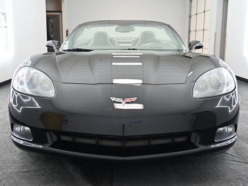 Used 2006 Chevrolet Corvette Convertible w/ Preferred Equipment Group image 6