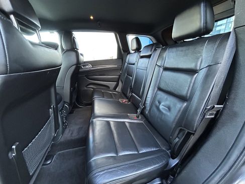 Used 2018 Jeep Grand Cherokee Limited image 13