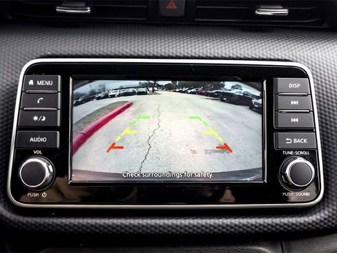 Used 2025 Nissan Kicks Play S image 24