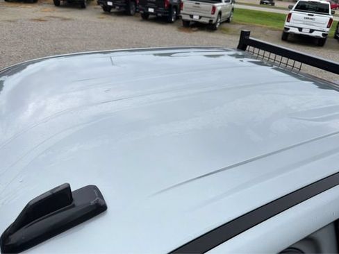 Used 2024 GMC Sierra 2500 Pro w/ Convenience Package AWD/4WD image 11