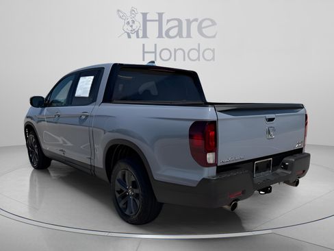 Certified 2023 Honda Ridgeline Sport image 3