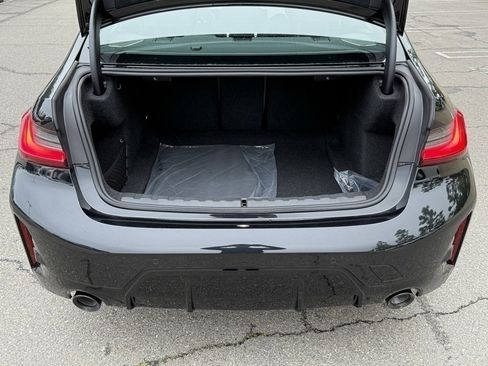 New 2026 BMW 330i Sedan w/ M Sport Package image 14