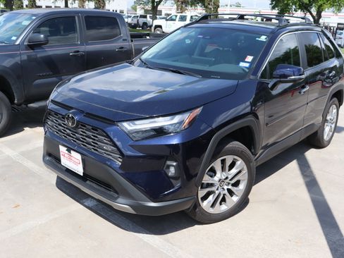 Used 2025 Toyota RAV4 Limited w/ Weather Package image 4