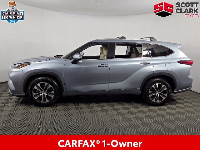 Used 2021 Toyota Highlander XLE FWD image 4