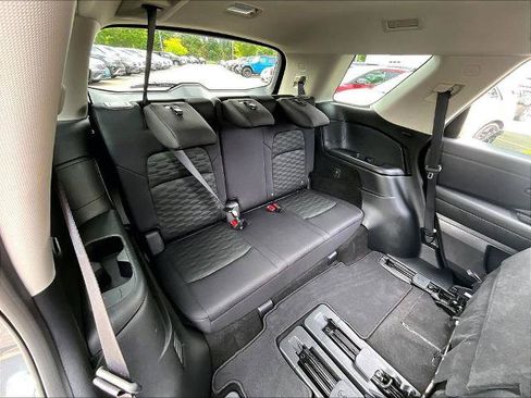 Certified 2026 Nissan Pathfinder SV AWD/4WD image 17
