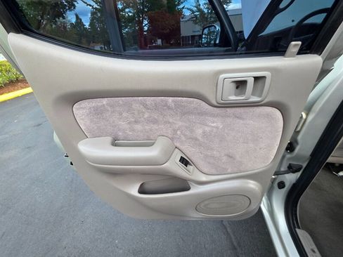 Used 2003 Toyota Tacoma 4x4 Double Cab image 35