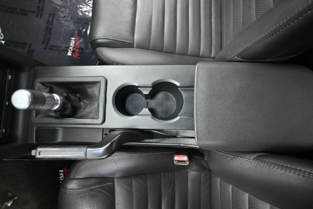 Used 2006 Ford Mustang GT Premium RWD image 25