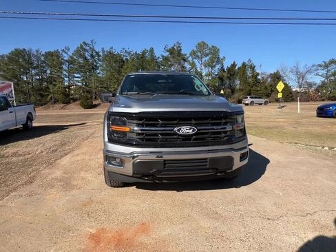 Used 2025 Ford F150 XLT w/ Equipment Group 301A Standard AWD/4WD image 9