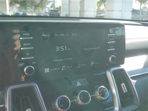 Used 2023 Kia Sorento LX image 28