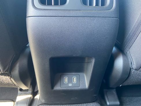 Used 2023 Hyundai Tucson SEL FWD image 17