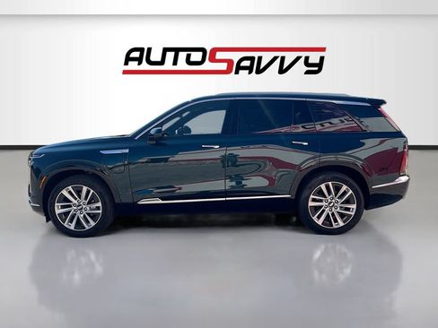 Used 2026 Cadillac Vistiq Luxury AWD/4WD image 4