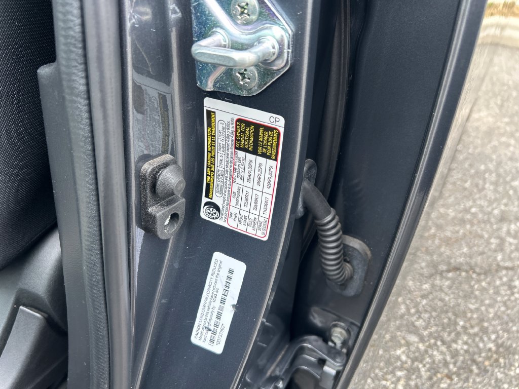 Certified 2024 Subaru Forester AWD/4WD image 27
