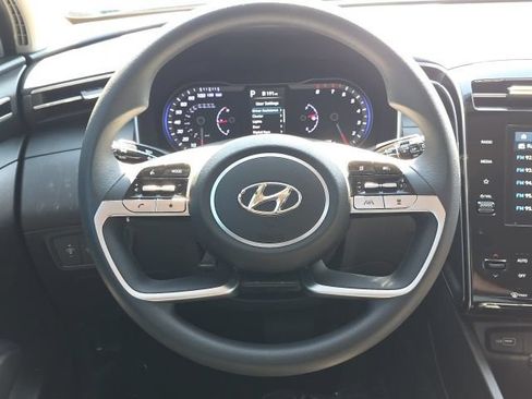 Certified 2024 Hyundai Tucson SEL FWD image 11