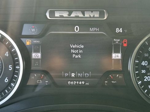 Used 2024 RAM 1500 Laramie image 27