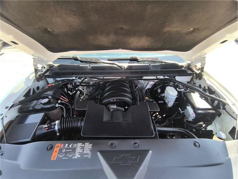 Used 2018 Chevrolet Silverado 1500 LT w/ Texas Edition AWD/4WD image 20