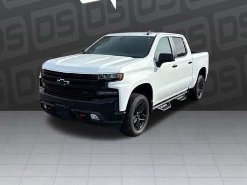 Used 2021 Chevrolet Silverado 1500 LT Trail Boss w/ Convenience Package II AWD/4WD image 1
