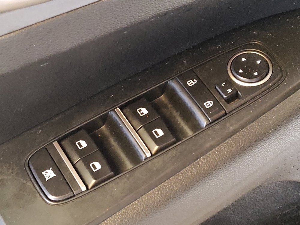 Used 2021 Kia Forte LXS FWD image 27