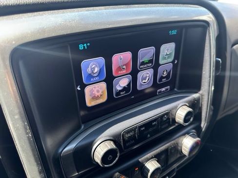 Used 2018 Chevrolet Silverado 1500 LT w/ All Star Edition AWD/4WD image 2