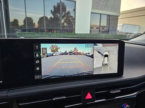 Used 2025 Kia EV6 Wind image 30