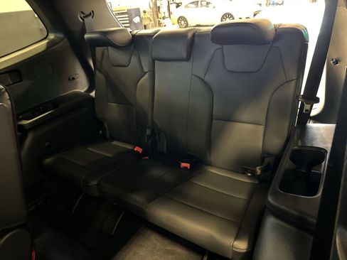 Used 2023 Kia Telluride EX X-Line image 23