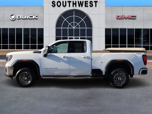 Used 2022 GMC Sierra 2500 SLE w/ SLE Convenience Package image 4