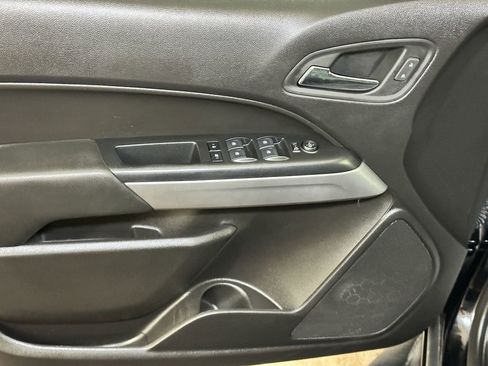 Used 2019 Chevrolet Colorado ZR2 AWD/4WD image 25