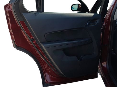 Used 2017 Chevrolet Equinox LT w/ Convenience Package FWD image 29