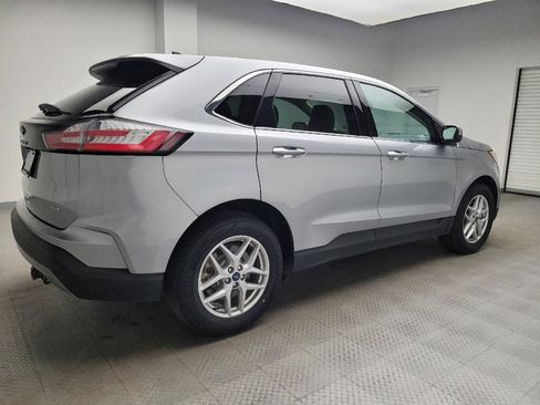 Used 2022 Ford Edge SEL image 10