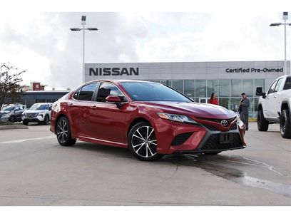 Used 2019 Toyota Camry SE