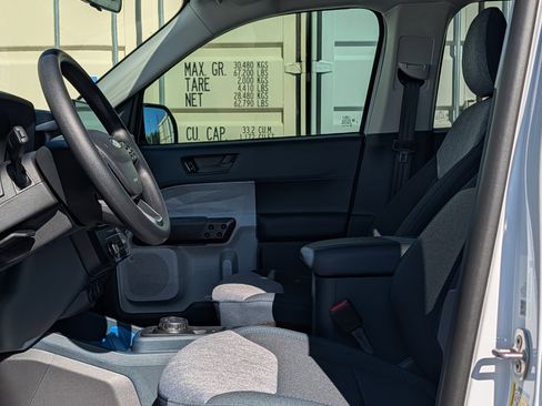 New 2026 Ford Maverick XLT FWD image 21